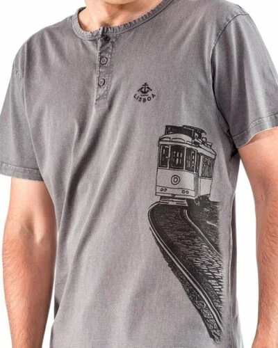 Camiseta hombre Portugal Lisboa Tranvía Lateral